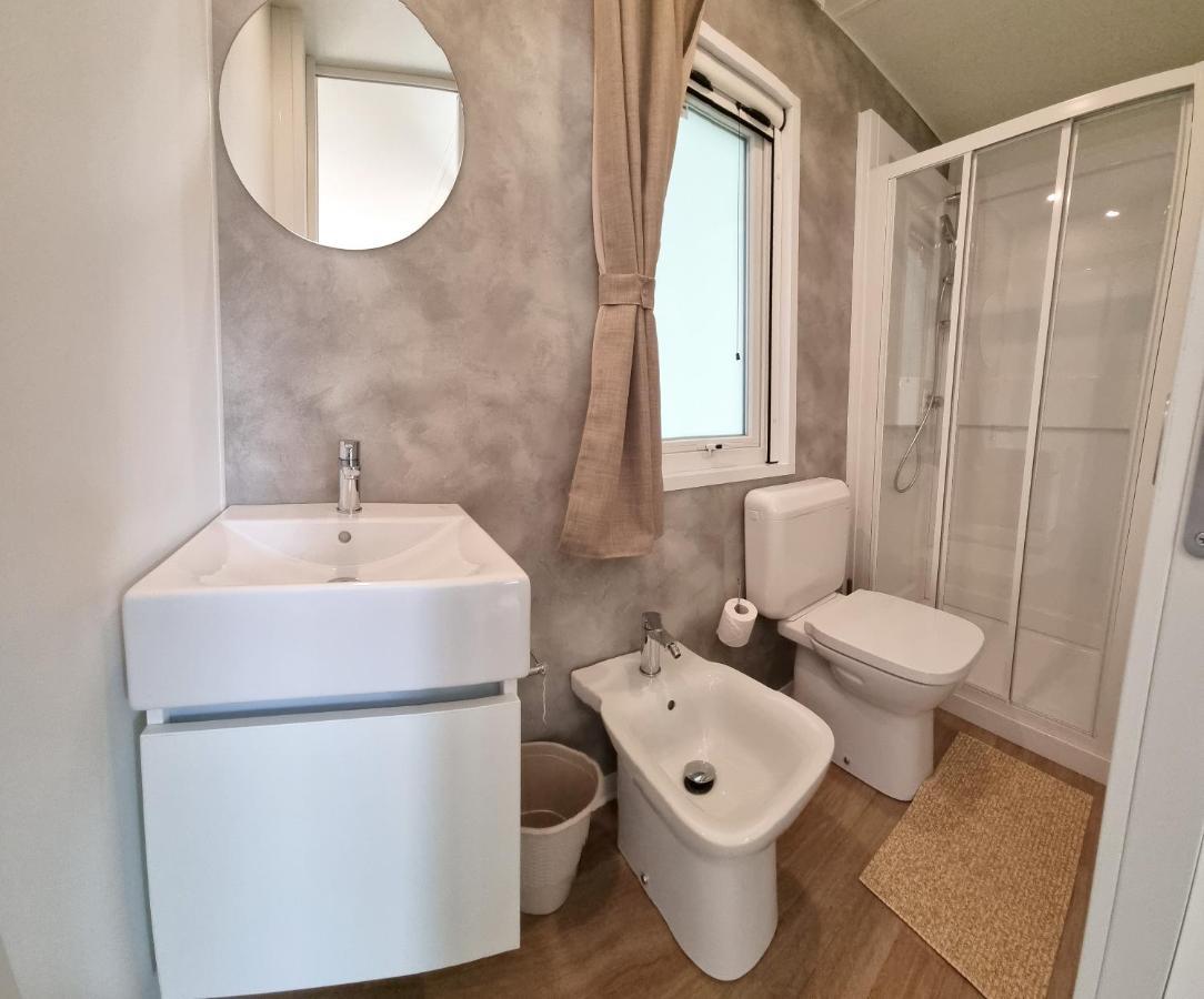Camping La Rocca Manerba del Garda Luaran gambar