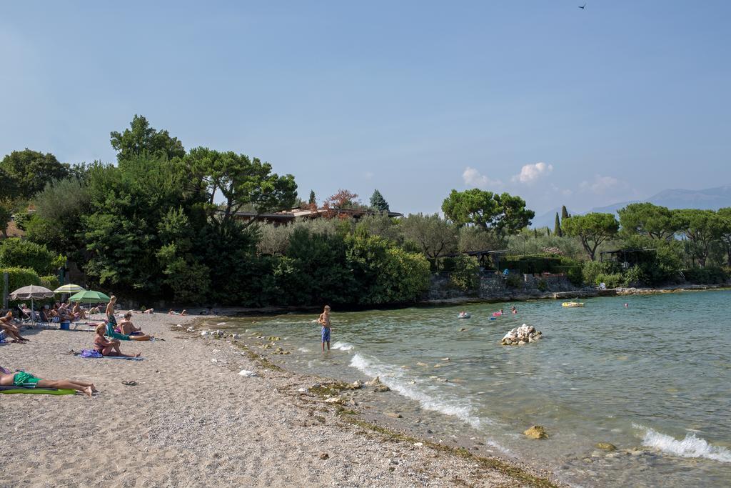 Camping La Rocca Manerba del Garda Luaran gambar