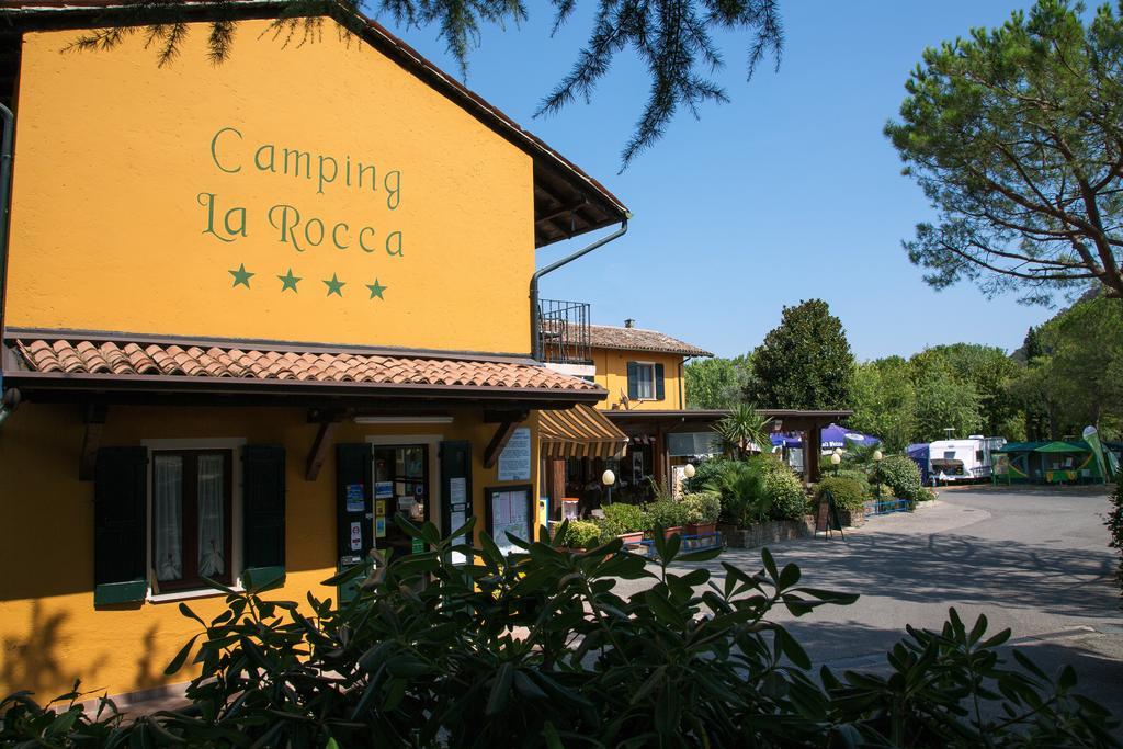 Camping La Rocca Manerba del Garda Luaran gambar